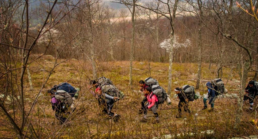 outdoor leadership course for adults